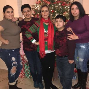 Meet your Posher, Nora